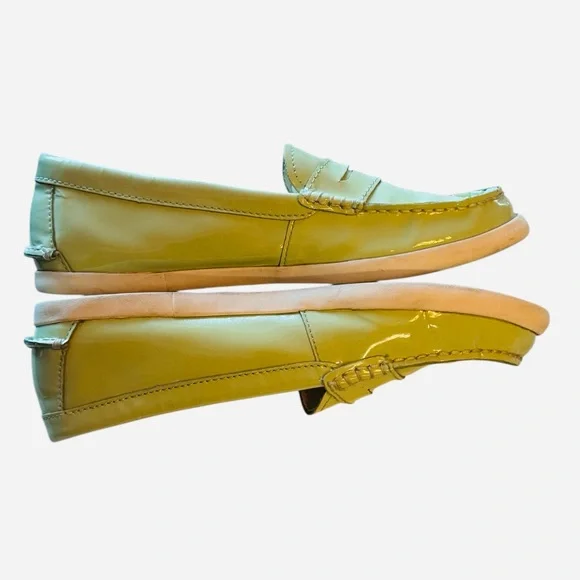 Cole Haan High End Preppy Women's 9.5 Patent Leather Slip On Green Loafers - Picture 2 of 9